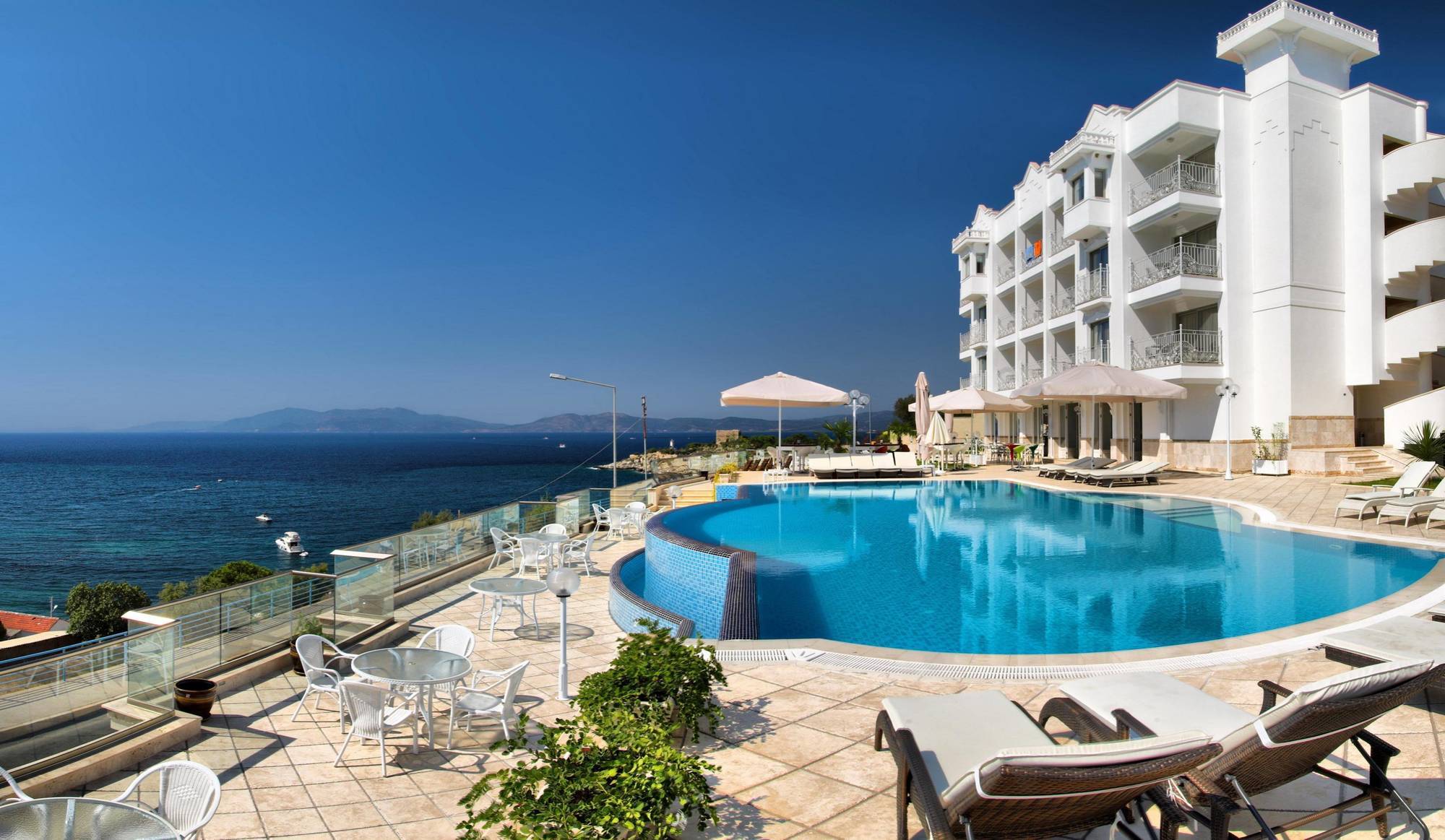 Lavista Boutique Hotel & Spa (Adults Only) Кушадасъ Екстериор снимка