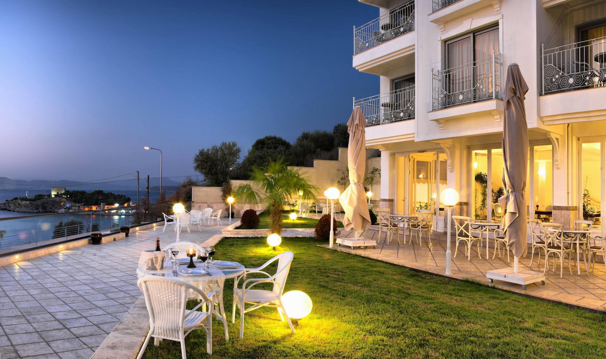 Lavista Boutique Hotel & Spa (Adults Only) Кушадасъ Екстериор снимка