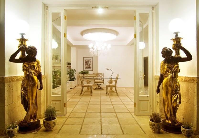Lavista Boutique Hotel & Spa (Adults Only) Кушадасъ Екстериор снимка