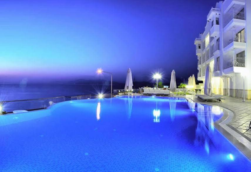 Lavista Boutique Hotel & Spa (Adults Only) Кушадасъ Екстериор снимка