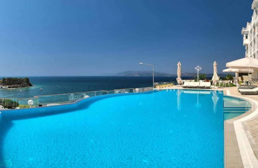 Lavista Boutique Hotel & Spa (Adults Only) Кушадасъ Екстериор снимка